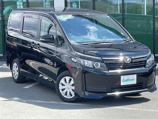 ヴォクシー2.0 X 4WD