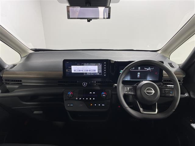 セレナ1.4 e-POWER ハイウェイスターV