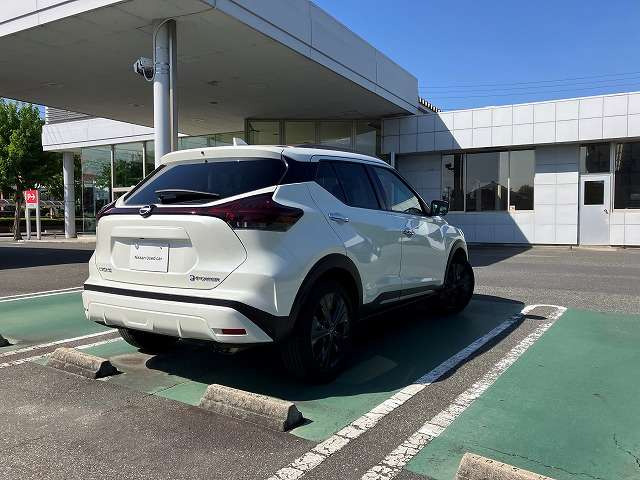 キックス1.2 X 90周年記念車 (e-POWER)