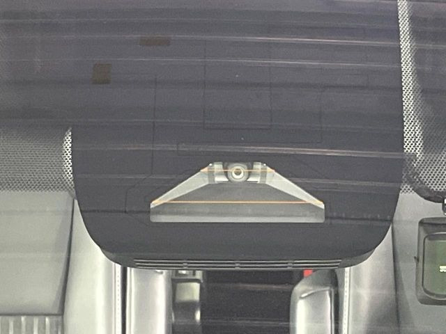 ノア1.8 ハイブリッド S-Z