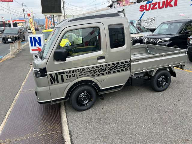 スズキ キャリイ スーパーキャリイ X リミテッド 4WD 最新モデル
