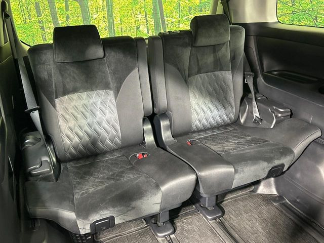 3��ڃV�[�g�͂�������ԗǍD����l�ł��������ƍ����Ē����܂��̂ŁA��l���ł̂��o���������N���N�ł��􂲉Ƒ��ŁA�C�̒m�ꂽ���ԂŁA�h���C�u�ɍs���̂��y���݂ł��ˁ�