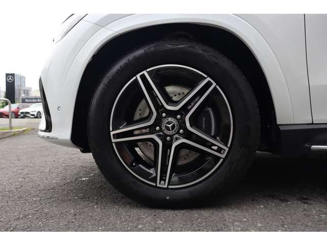GLE300d 4マチック AMGラインパッケージ(ISG) 4WD