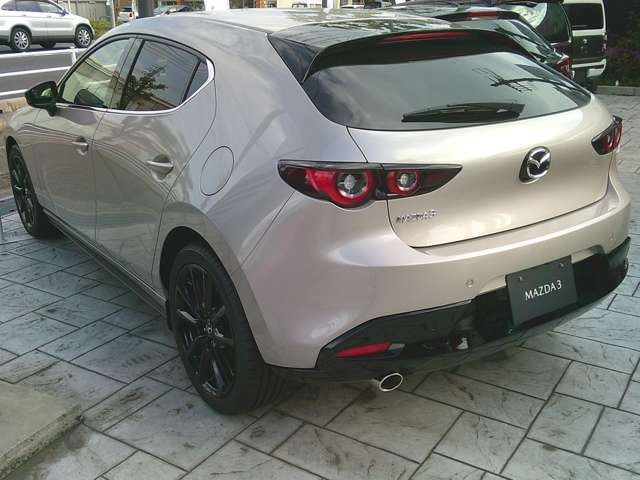 MAZDA3ファストバック1.8 XD ドライブ エディション