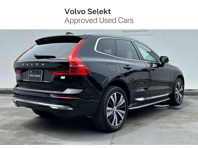 XC60リチャージ PHEV T8 AWD インスクリプション 4WD