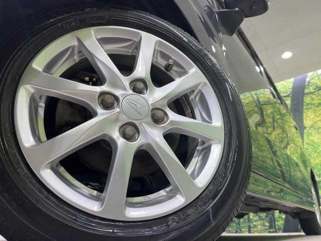 �y����14�C���`�A���~�z�C�[���z�O�ςɃ}�b�`���������A���~�z�C�[���𑕒����Ă���܂��B�e��ЊO�A���~�z�C�[����A�X�^�b�h���X�^�C�����戵�����Ă���܂��B���񂲑��k����������
