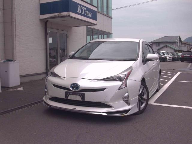 プリウス1.8 S ツーリングセレクション