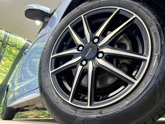 �y15�C���`�A���~�z�C�[���z�O�ςɃ}�b�`�����A���~�z�C�[���𑕒����Ă���܂��B�e��A���~�z�C�[����A�X�^�b�h���X�^�C�����戵�����Ă���܂��B���񂲑��k����������