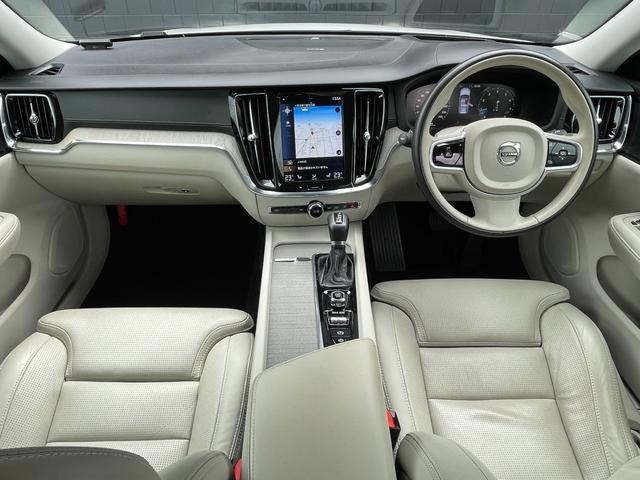 V60T5 インスクリプション