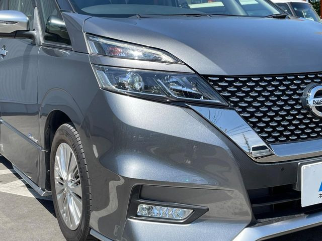 日産 セレナ 2.0 AUTECH セーフティパッケージ 156.9万円 平成30年
