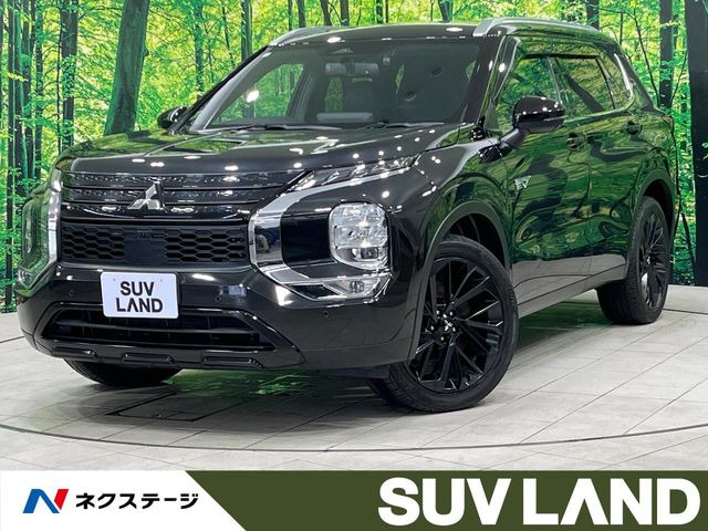 アウトランダーPHEV 2.4 ブラック エディション 4WD