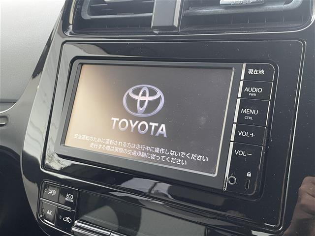 プリウス1.8 S