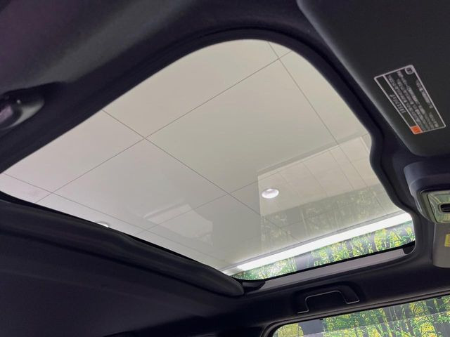 タフトG ダーククロム ベンチャー