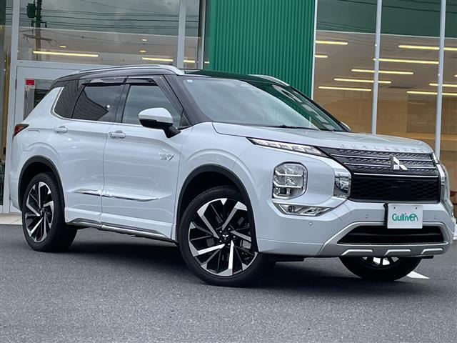 アウトランダーPHEV 2.4 P 4WD