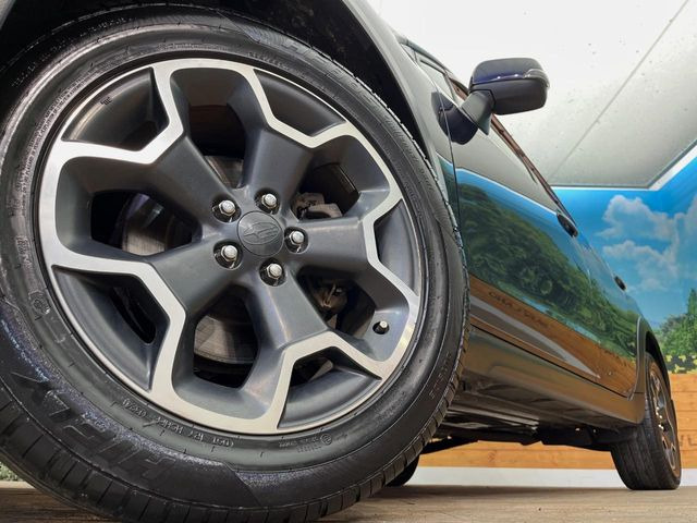 �y�����A���~�z�C�[���z�O�ςɃ}�b�`���������A���~�z�C�[���𑕒����Ă���܂��B�e��ЊO�A���~�z�C�[����A�X�^�b�h���X�^�C�����戵�����Ă���܂��B���񂲑��k����������