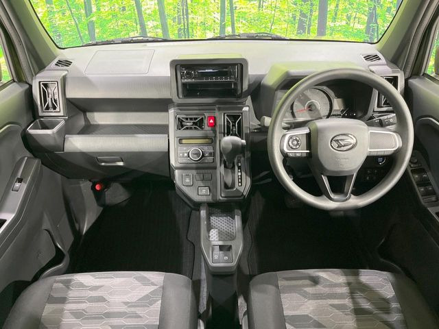 タフトX