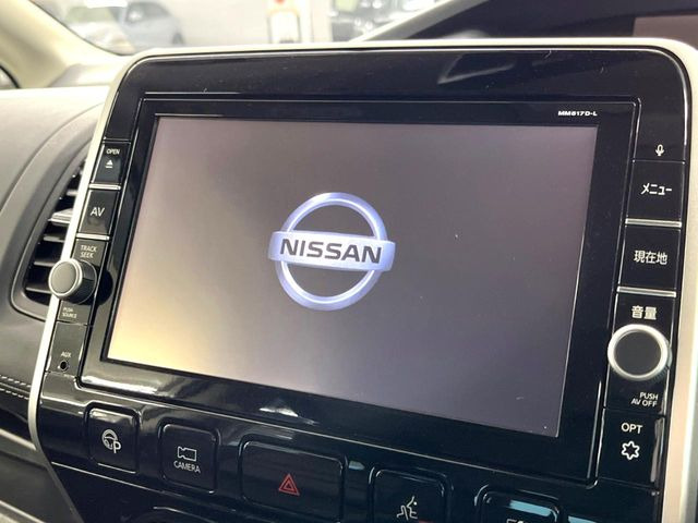 セレナ1.2 e-POWER ハイウェイスターV