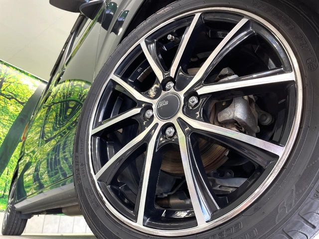�y16�C���`�A���~�z�C�[���z�O�ςɃ}�b�`�����A���~�z�C�[���𑕒����Ă���܂��B�e��A���~�z�C�[����A�X�^�b�h���X�^�C�����戵�����Ă���܂��B���񂲑��k����������
