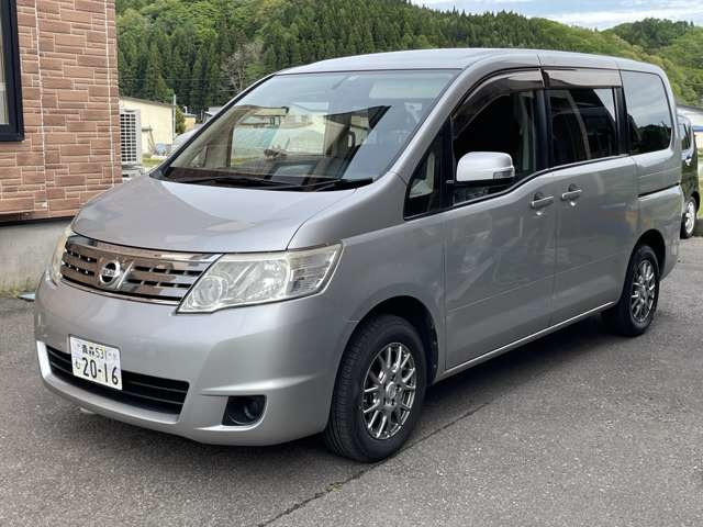 セレナ2.0 20S HDDナビ付 4WD