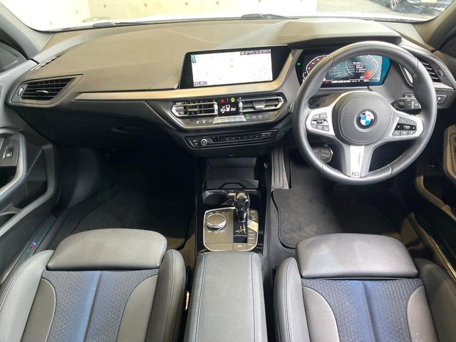 1シリーズ118d Mスポーツ エディション ジョイプラス