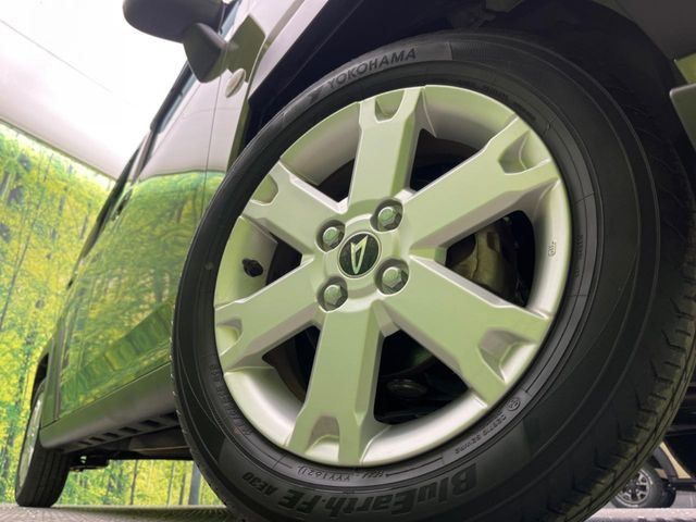 �y����15�C���`�A���~�z�C�[���z�O�ςɃ}�b�`���������A���~�z�C�[���𑕒����Ă���܂��B�e��ЊO�A���~�z�C�[����A�X�^�b�h���X�^�C�����戵�����Ă���܂��B���񂲑��k����������
