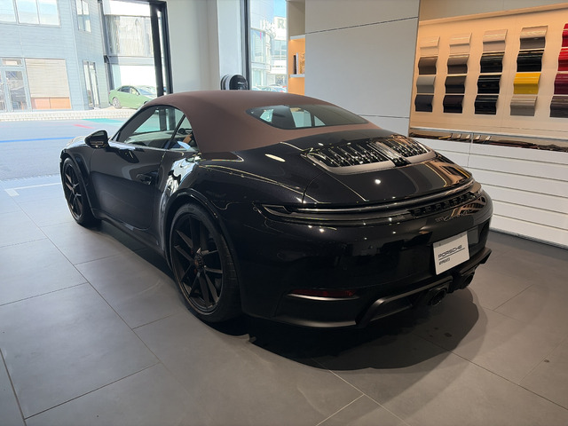 911カブリオレカレラ GTS PDK