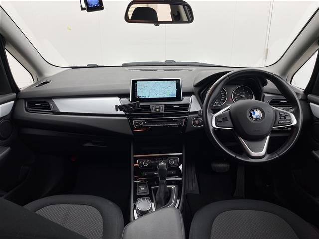 2シリーズグランツアラー218d