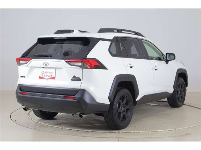 RAV42.0 アドベンチャー オフロードパッケージ II 4WD