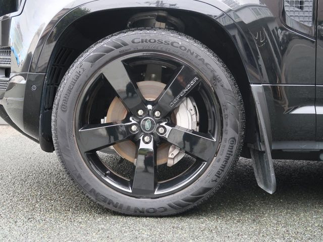 ディフェンダー110 X ダイナミック HSE 3.0L D300 ディーゼル 4WD