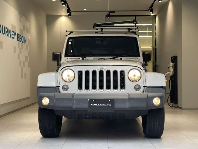 ラングラーアンリミテッド サハラ 4WD