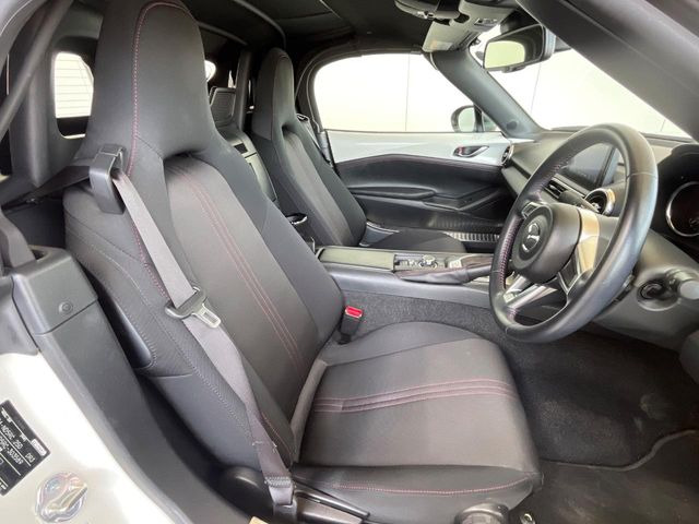 �^�]�Ȃ܂��ɂ͏\���ȃX�y�[�X������A�啿�ȕ��ł��������^�]���Ă�����������ł��B