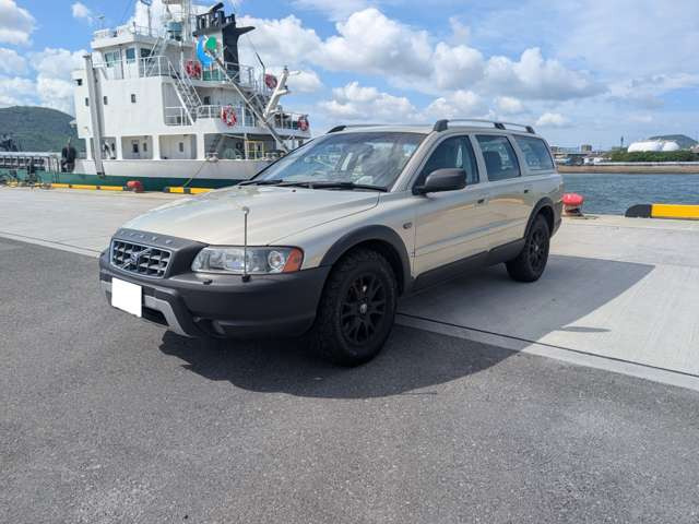 XC70ベースモデル 4WD