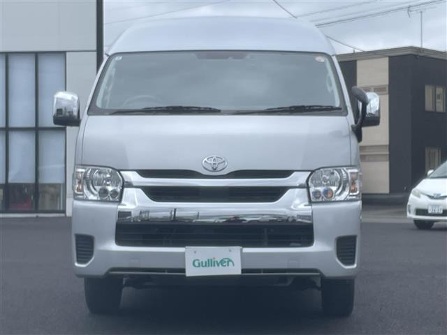 ハイエース2.7 グランドキャビン 4WD