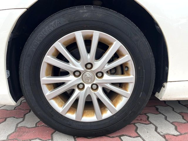 �y����16�C���`�A���~�z�C�[���z�O�ςɃ}�b�`���������A���~�z�C�[���𑕒����Ă���܂��B�e��ЊO�A���~�z�C�[����A�X�^�b�h���X�^�C�����戵�����Ă���܂��B���񂲑��k����������