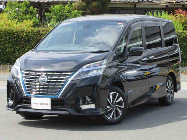セレナ1.2 e-POWER ハイウェイスターV