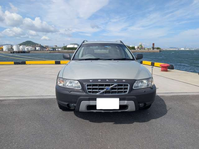 XC70ベースモデル 4WD