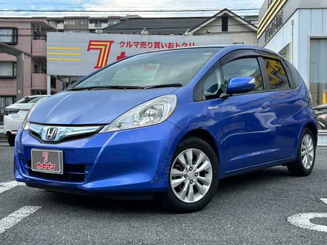 フィットハイブリッド1.3 XH セレクション