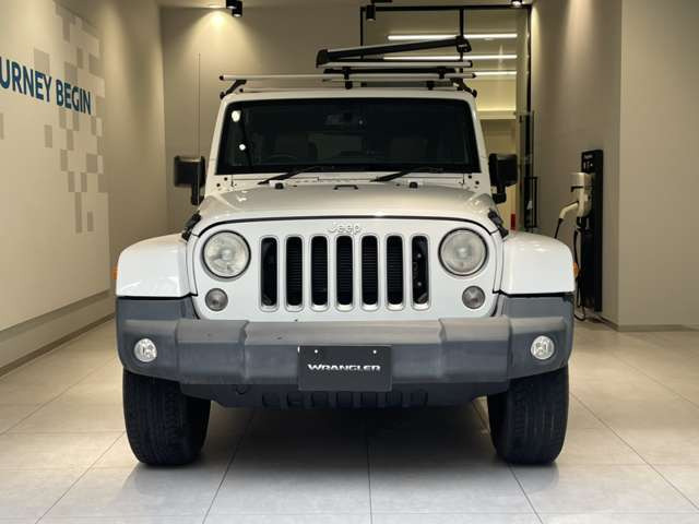 ラングラーアンリミテッド サハラ 4WD