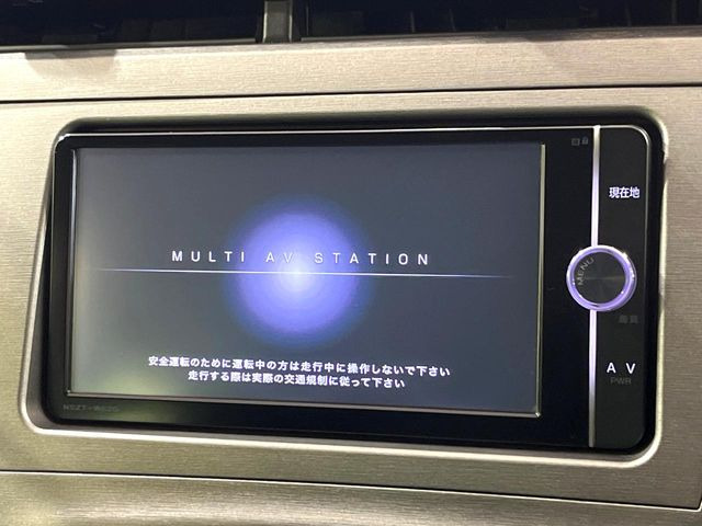 プリウス1.8 S