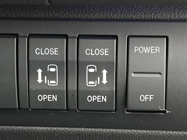 �y�����p���[�X���C�h�h�A�z�X�}�[�g�L�[��^�]�Ȃ̃X�C�b�`�Ō�ȗ����X���C�h�h�A�̊J���\���d��������͂����ăh�A���J����K�v�������A�����Ȃ��q�l�ł��ȒP�ɊJ���߂ł����K�ł���