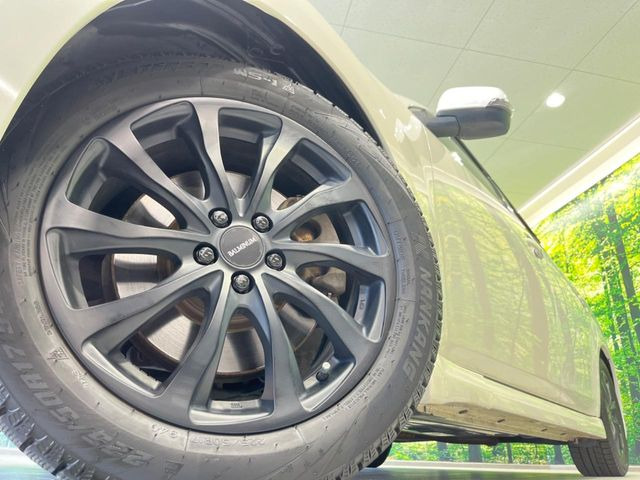�y17�C���`�A���~�z�C�[���z�O�ςɃ}�b�`�����A���~�z�C�[���𑕒����Ă���܂��B�e��A���~�z�C�[����A�X�^�b�h���X�^�C�����戵�����Ă���܂��B���񂲑��k����������