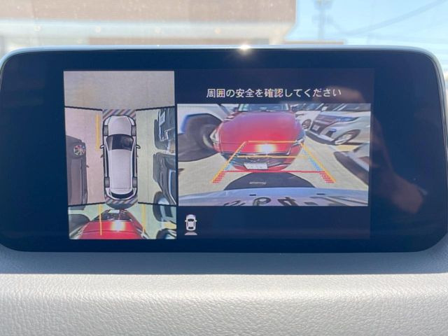 �y360&deg;�r���[���j�^�[�z��p�̃J�����ɂ��A�ォ�猩���낵���悤�Ȏ��_��360�x�N���}�̎��͂��m�F���邱�Ƃ��ł��܂������p�������m�F���₷���A�����ꏊ�ł̐؂�Ԃ��⒓�Ԃ��X���[�Y�ɍs���܂��B