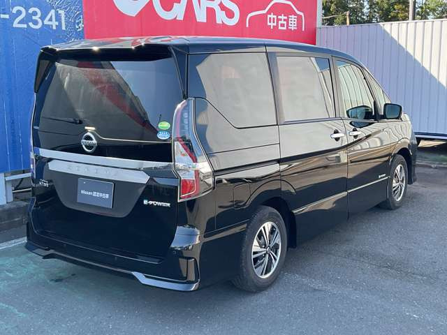セレナ1.2 e-POWER ハイウェイスターV