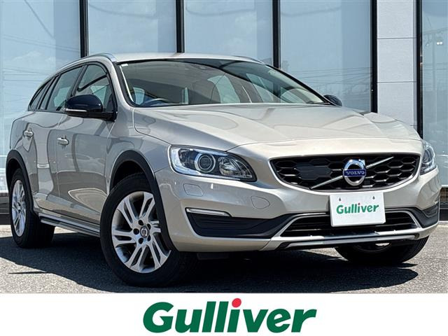 V60クロスカントリーD4 SE ディーゼル