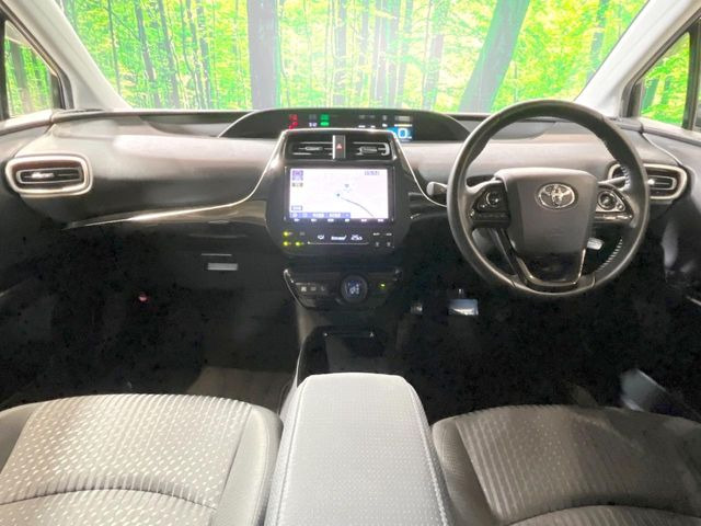 プリウス1.8 S セーフティ プラス ツートーン