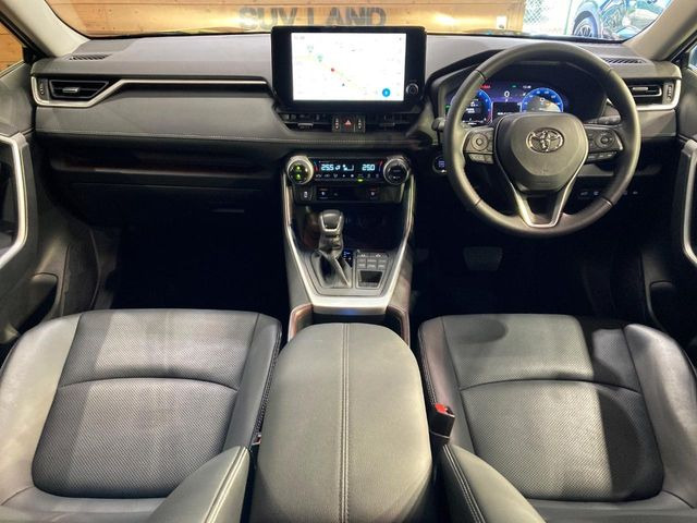 RAV42.0 G 4WD