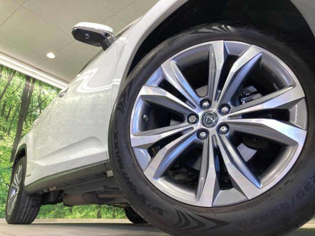 �y�����I�v�V����20�C���`�A���~�z�C�[���z�����I�v�V�����z�C�[���𑕒��B���s���\�̌���ɉ����A�O�ς����X�^�C���b�V���ɂȂ��Ă��܂��B