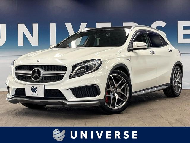 GLAクラスAMG GLA45 4マチック 4WD