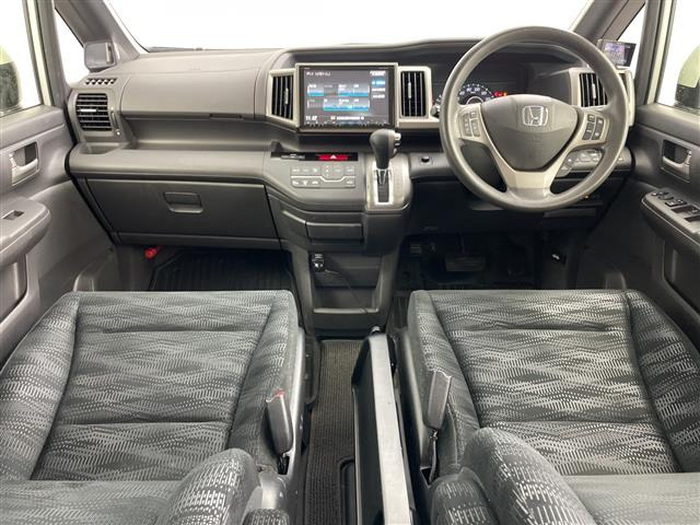 ステップワゴン2.0 G E セレクション 4WD
