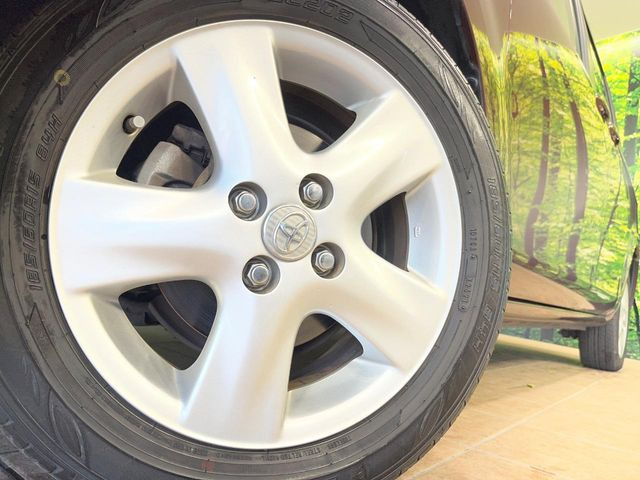 �y����15�C���`�A���~�z�C�[���z�O�ςɃ}�b�`���������A���~�z�C�[���𑕒����Ă���܂��B�e��ЊO�A���~�z�C�[����A�X�^�b�h���X�^�C�����戵�����Ă���܂��B���񂲑��k����������